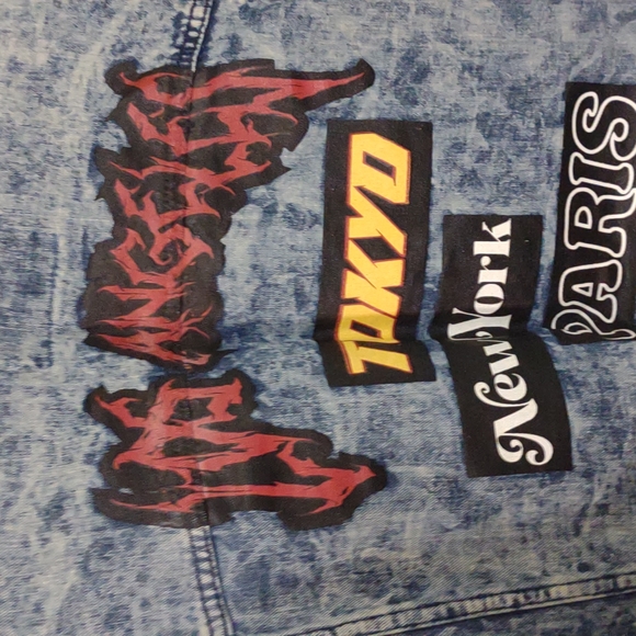 NWOT Mens sz xl Stone Washed Graphic Denim jacket - Picture 6 of 8